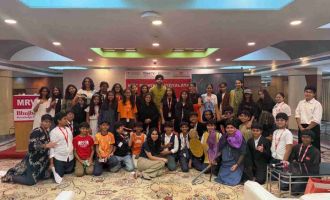  MRV Grade 7 Explores Literature Through Theatre